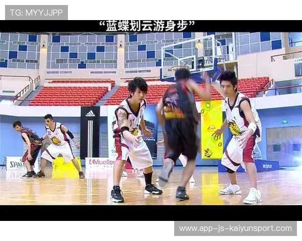 200蝶滑行距离:美选手更擅前段推进,滑蝶游身步